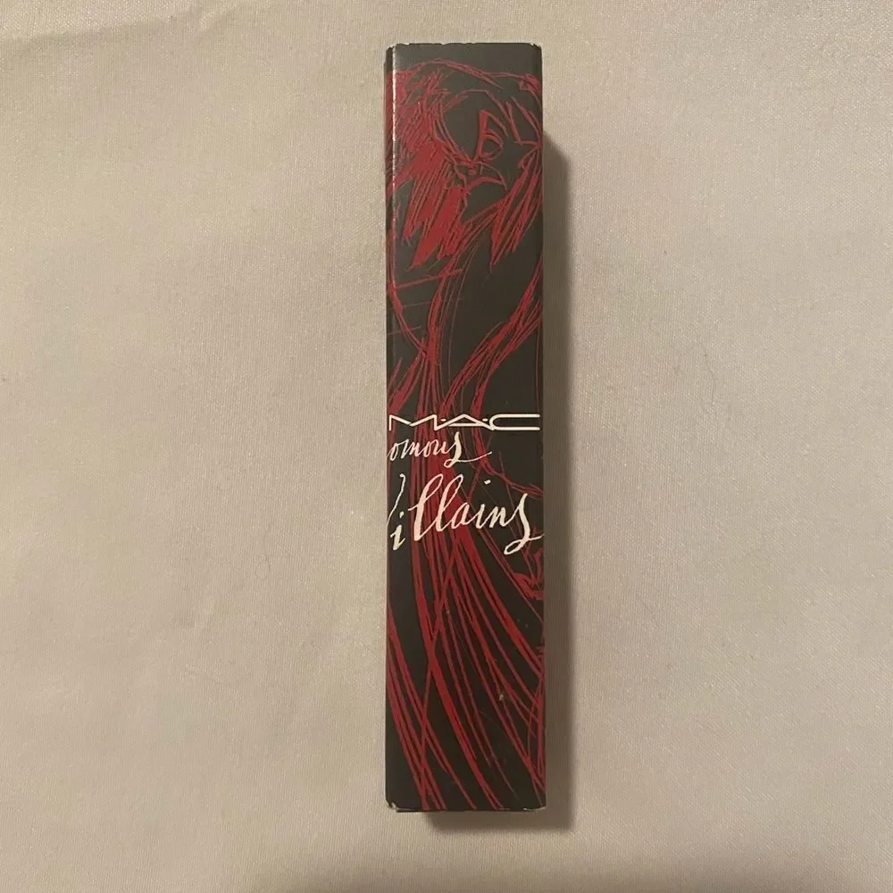 NIB MAC Venomous Villains Lipglass in “Devilishly Stylish”